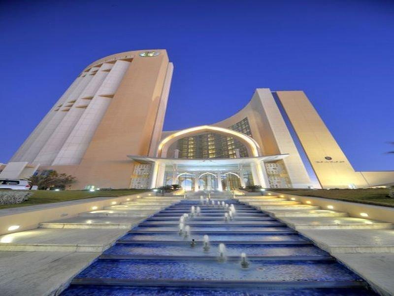 Corinthia Tripoli Hotel エクステリア 写真