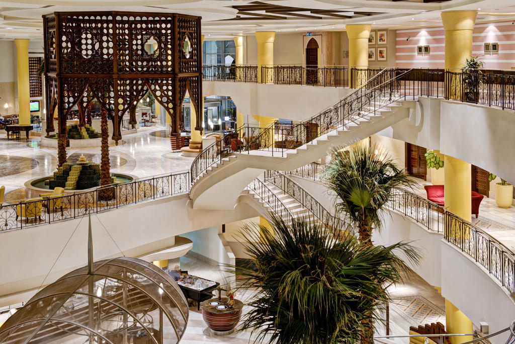 Corinthia Tripoli Hotel エクステリア 写真